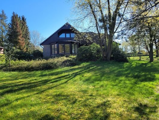 Zweifamilienhaus mit Wintergarten