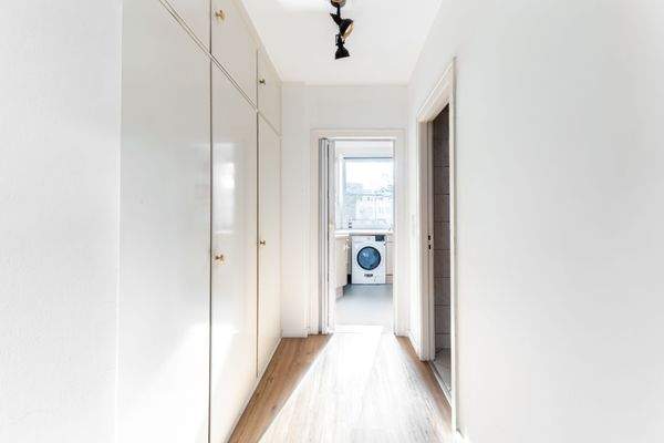 Flur mit Einbauschrank