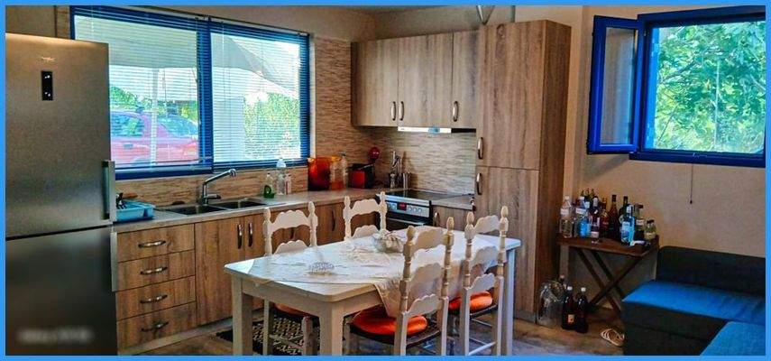 9996b8f0c36643e5ad7f7279efb85446-original