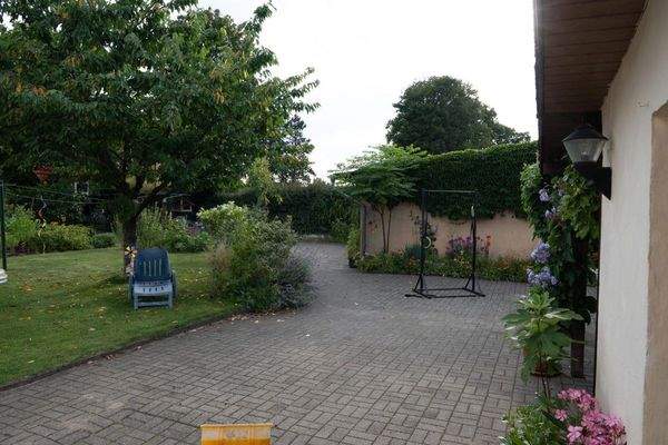 Innenhof zu den Garagen