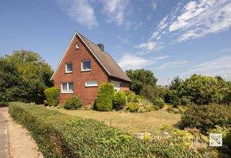 Einfamilienhaus Horneburg m. großem Garten