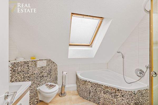 20250911_Kamil_Trojan_Design_Menzingen_Hebelstr._1