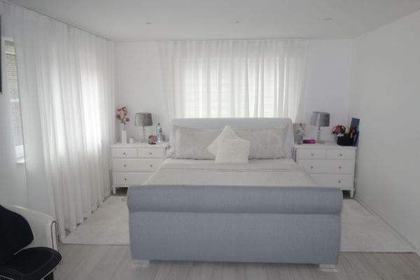 Schlafzimmer OG (3).JPG