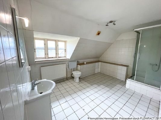 Haupthaus DG-Whg1-Bad
