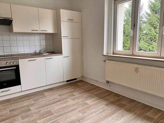 Küche mit Einbauküche (3)