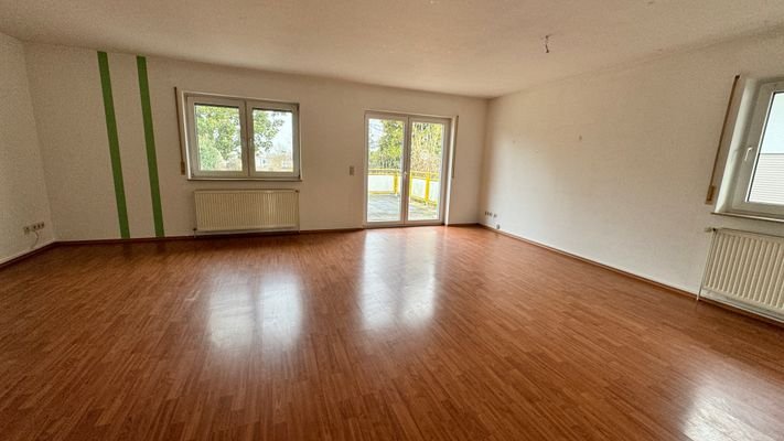 Freie Wohnung EG