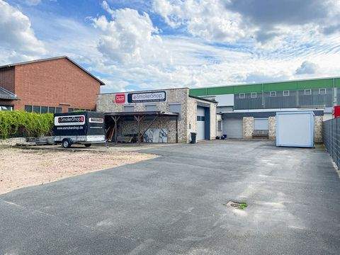 Isernhagen / Altwarmbüchen Halle, Isernhagen / Altwarmbüchen Hallenfläche