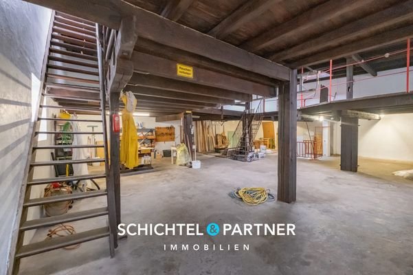 S&P | Lagerhalle