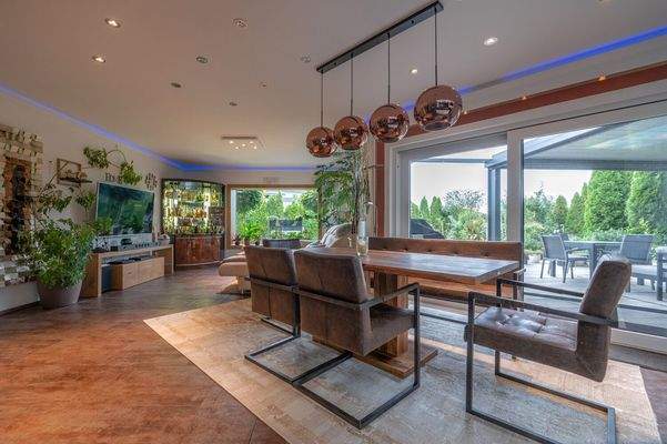 Blick ins Wohnzimmer