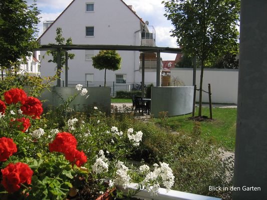 Blick vom Balkon Sommer 