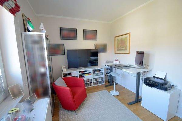 Gäste-/Arbeits-/Schlafzimmer