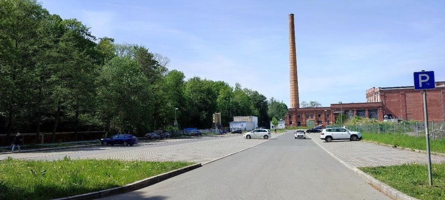 öffentlicher Parkplatz