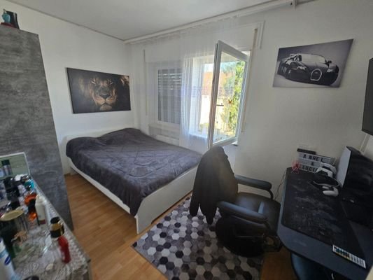 Zimmer 1. OG