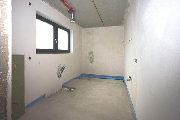 Bad mit Dusche und Wanne