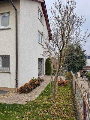 Gartenbereich seitlich (2)