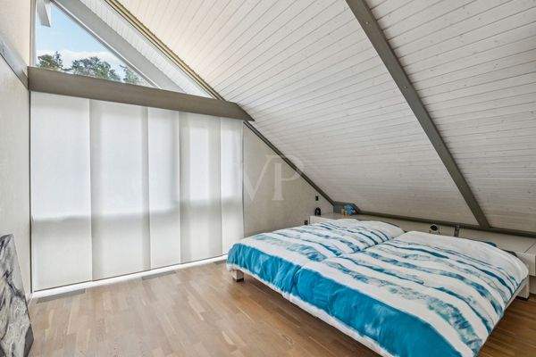 Elternschlafzimmer DG