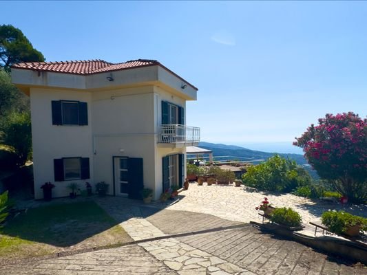 DM978_04 TERRA ITALIA IMMOBILIEN_LIGURIEN_DIANO AR