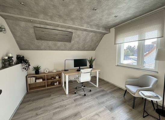 Arbeitszimmer virtuelles Homestaging