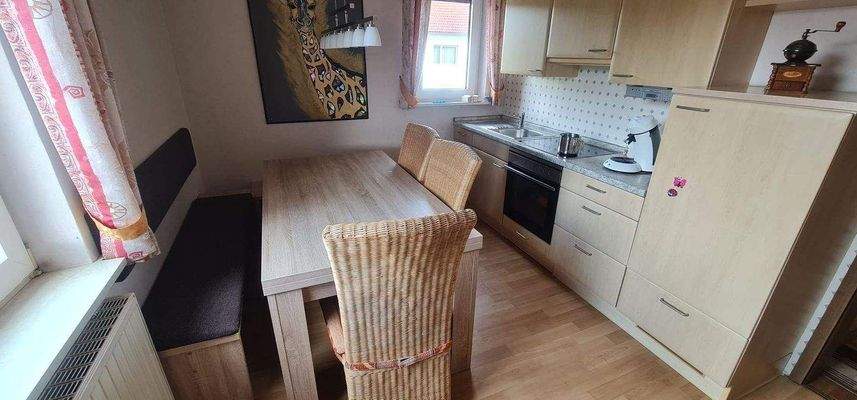 W1 Küche Wohnung 1 OG.jpg