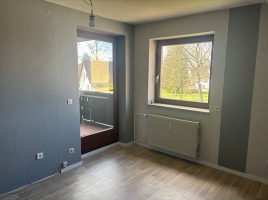 Küche / Zimmer im DG