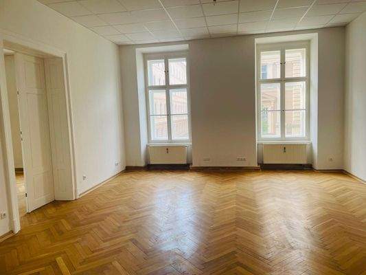 PHOTO-2025-05-15-13-24-19 (3).jpg