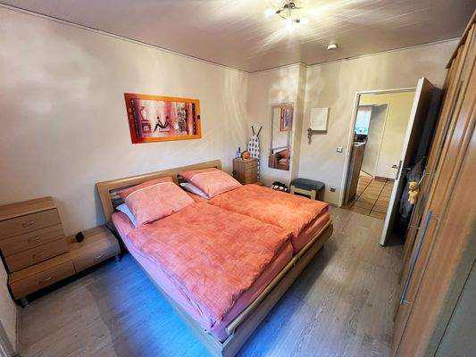 Schlafzimmer (OG)
