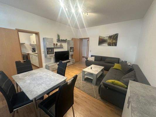 Straßburger EG rechts WZ_1.jpg