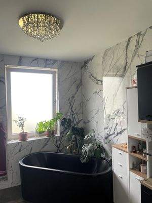 17. Badezimmer OG.JPG