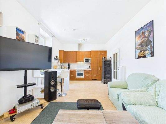 Zentrale Eigentumswohnung in Schwalbach-Elm - Wohnküche