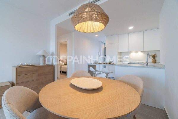Elegant Apartments a Stones Throw from the Beach in Orihuela