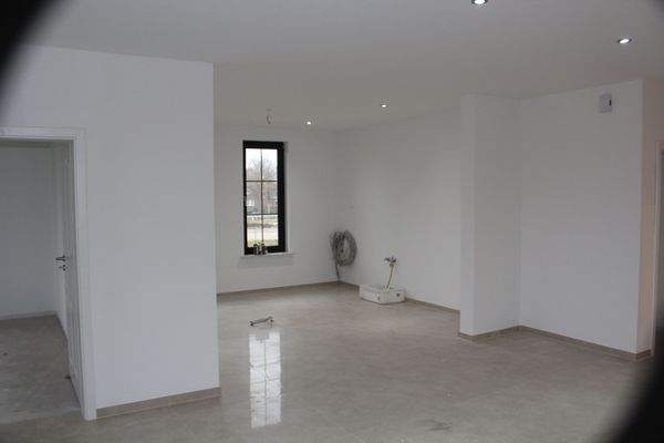 offene Küche Oben ..Anschlüsse für Inselfunktion..