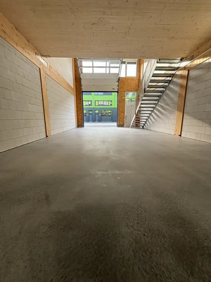 Erdgeschoss_Tor offen.png