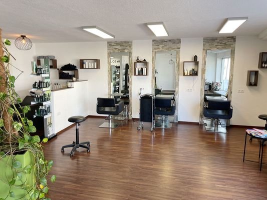 Friseursalon Erdgeschoss West