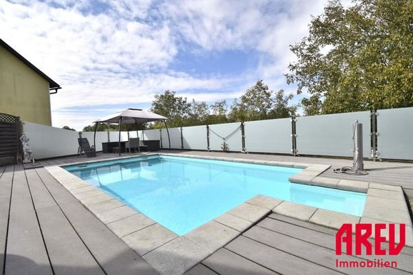 _Pool