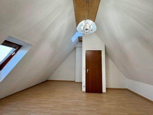 Extrazimmer im ausgebauten Dachboden
