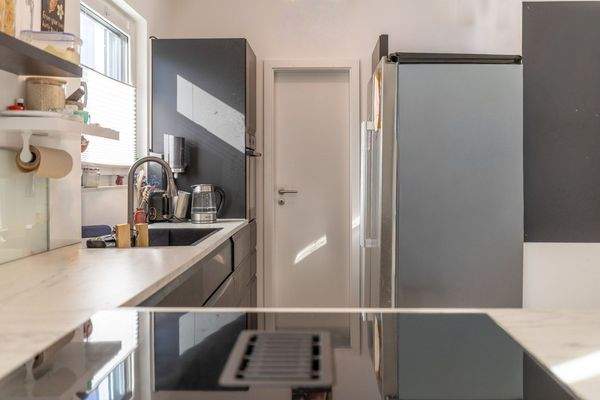 Neues und Nachhaltiges Einfamilienhaus mit geschmackvoller Ausstattung im Neubaugebiet.