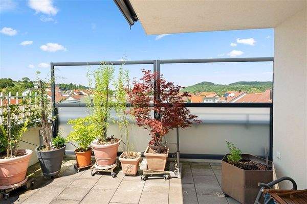 Richtung Westen mit höhen verstellbaren Windschutz