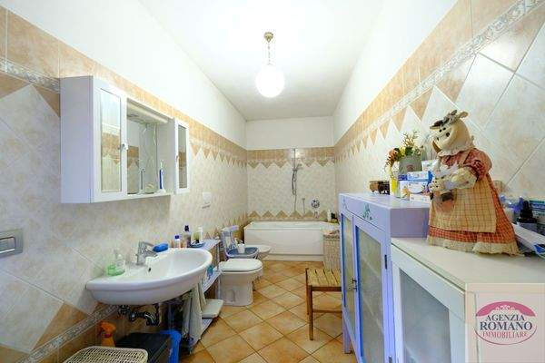 Rif 1323(Copy21).jpg