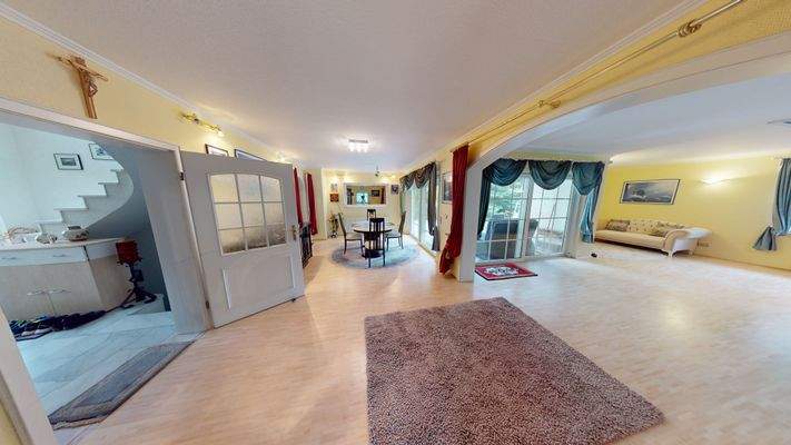 Wohndiele mit Essbereich