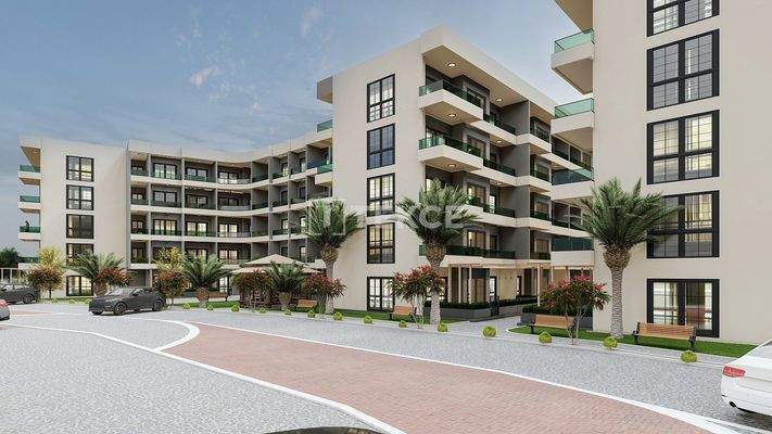 Properties in Complex with Pool Near the Sea in Tömük Mersin