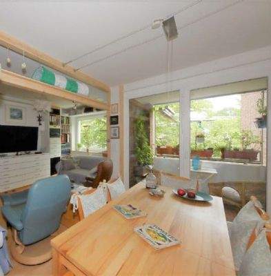 Esszimmer mit Balkon