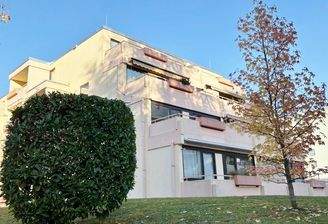 Ansicht Eckbalkon.jpg