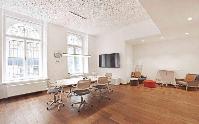 Besprechungs-/Aufenthaltsraum mit Küche