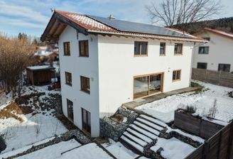 Einfamilienhaus mit Garten