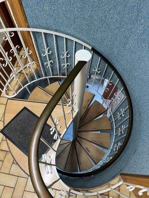 Okalhaus Treppe EG zum KG