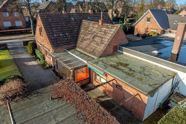 Grundstücksansicht.