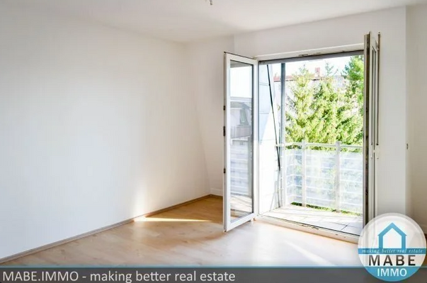 Schlafzimmer mit Balkon