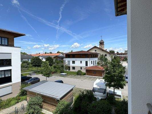 Ausblick nach Westen vom Balkon (Abendsonne)