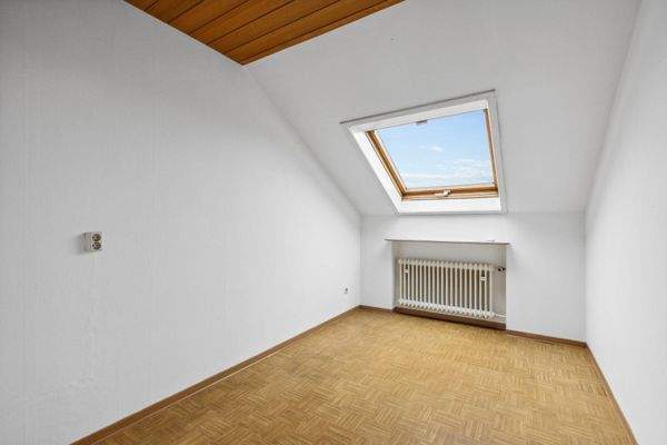 1.OG Schlaf/Aufenthaltszimmer_DG