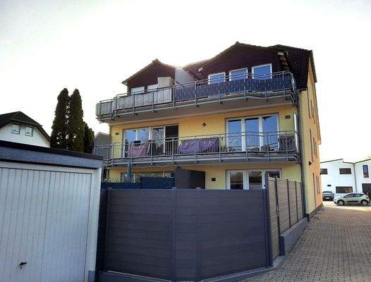 Rückansicht - Blick zum Balkon